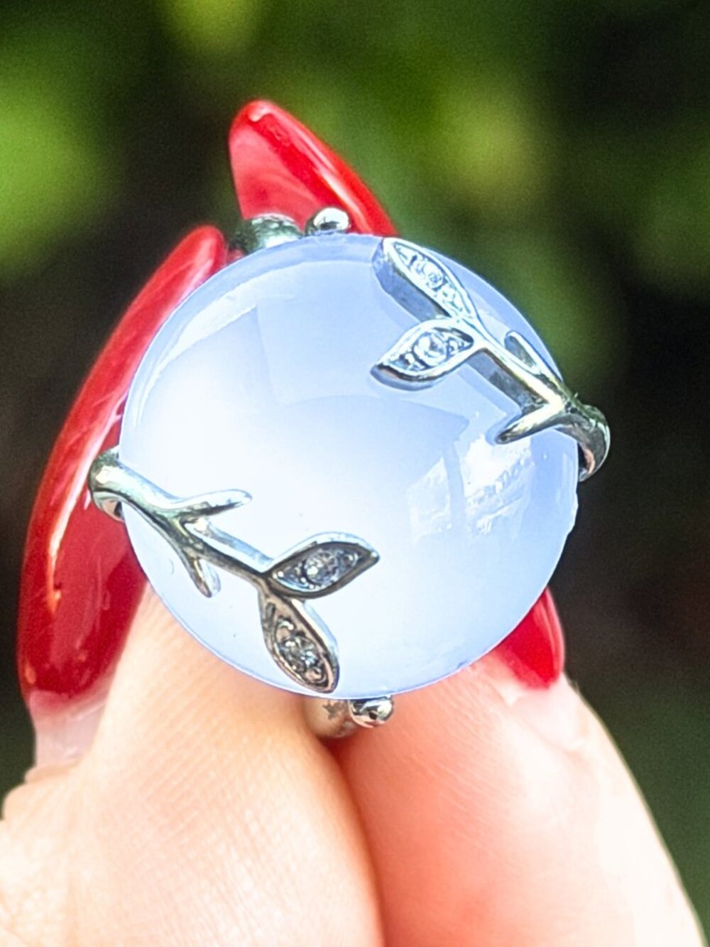 Vintage Avon Moon Shimmer Faux White Moonstone Ring Size 8 Silver Tone 2011